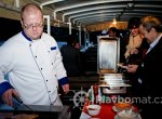 Plavby ke všem příležitostem - promoce, teambuilding, firemní párty, oslavy