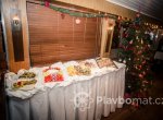 Vánoční večírek s rautem na lodi