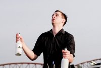 Barmanská show na lodi - firemní akce Praha.